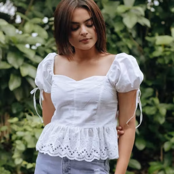 Woman's Trendy And Stylish Lace Top